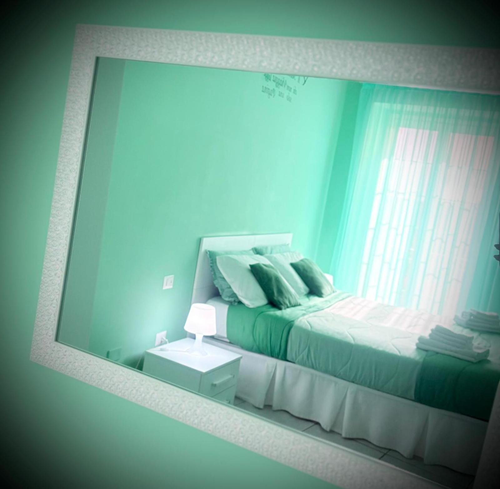 نابولي Rianna House B&B المظهر الخارجي الصورة